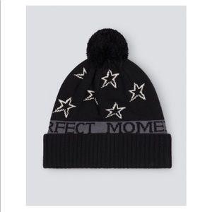 NWOT Perfect Moment Star Beanie Hat